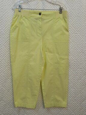 Chicos Cool Cargo-Style Crop Pants Spring Green Women's Casual Size 0.5